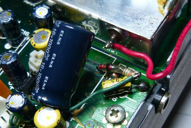 ZS1KE : Yaesu FT-790RII